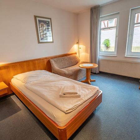 Hotel Pflum Mit Gaestehaus Nuertingen Zewnętrze zdjęcie
