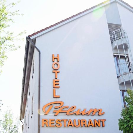 Hotel Pflum Mit Gaestehaus Nuertingen Zewnętrze zdjęcie